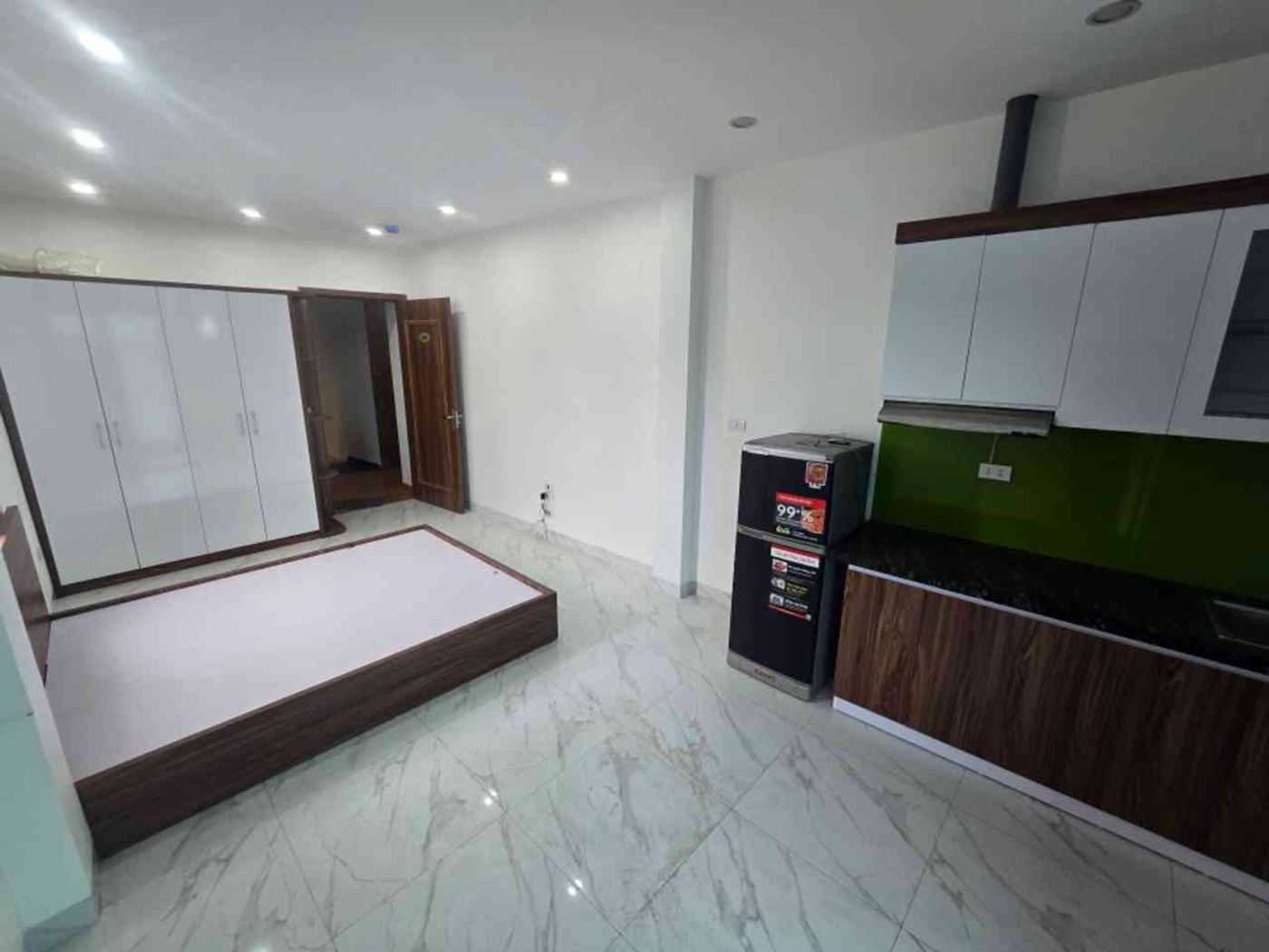 Phòng có bếp – nhà Tây Tựu mã căn 111