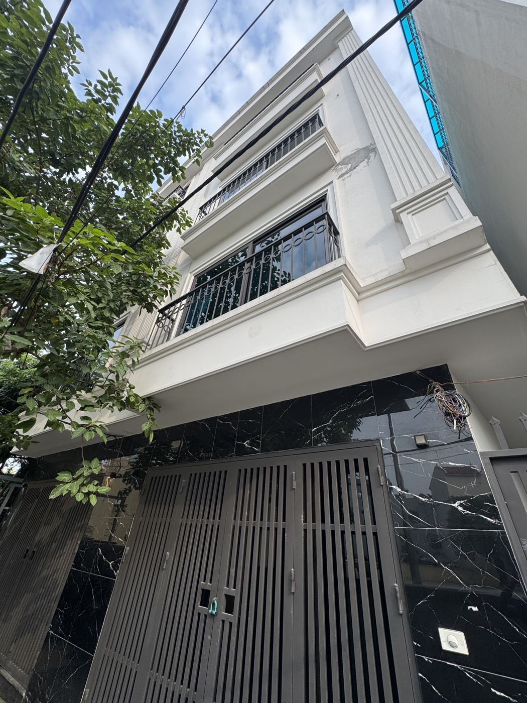 Lô góc 2 mặt thoáng – nhà Thượng Cát mã căn 227