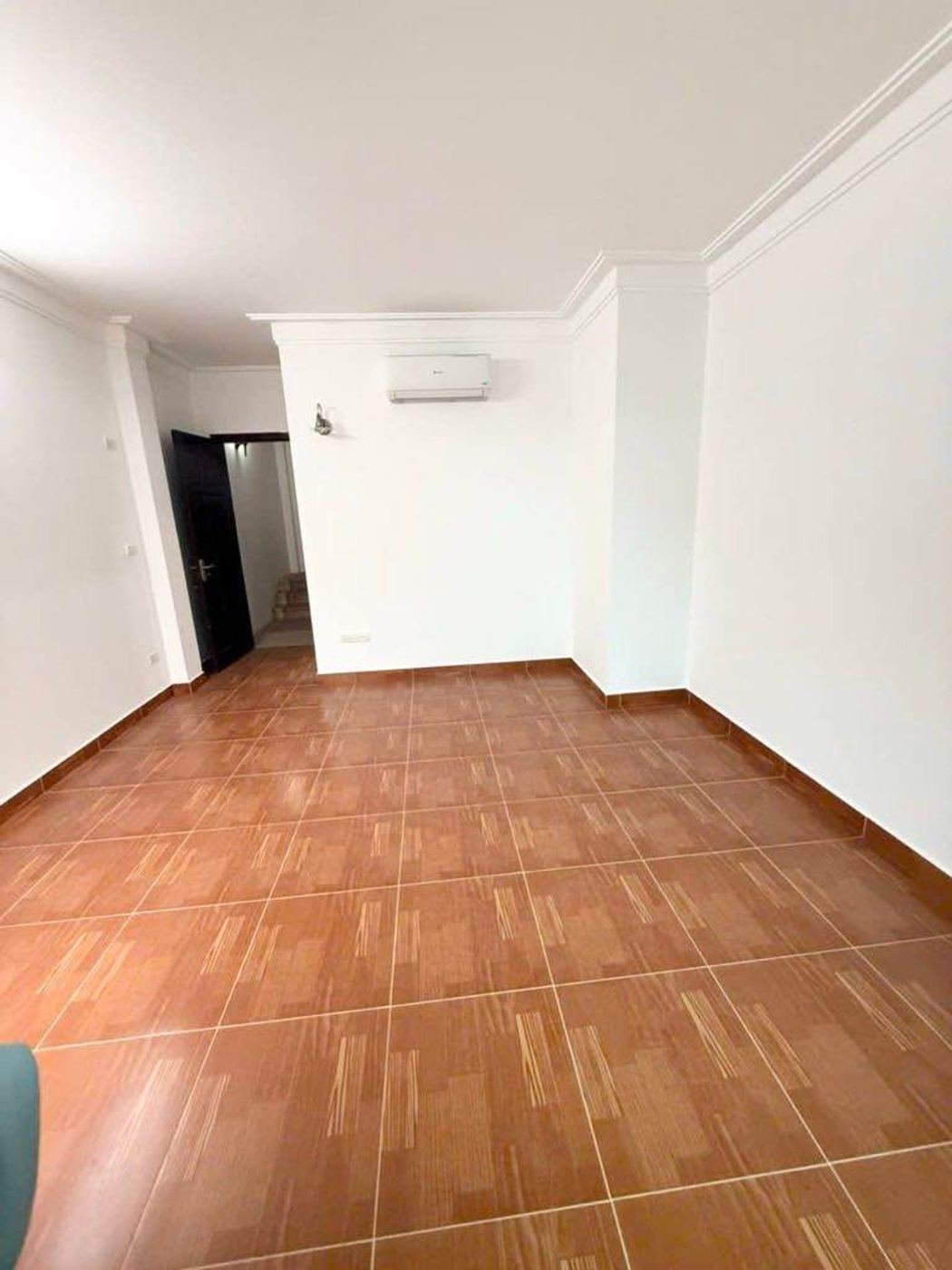 Phòng có điều hòa – nhà Phú Diễn mã căn 304