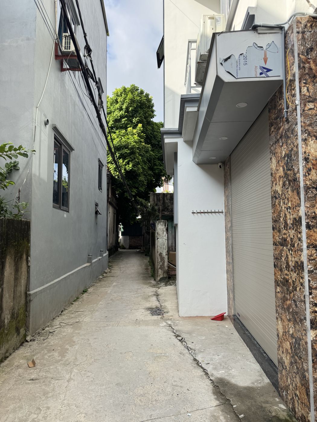 Ngõ cạnh nhà – nhà Thượng Cát mã căn 707