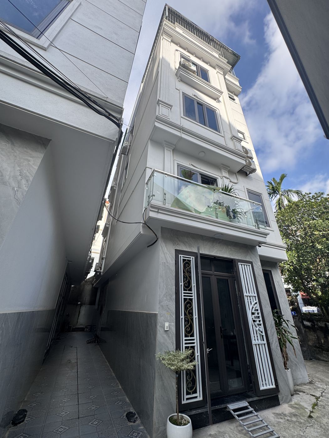 Nhà nhìn dọc ngõ – nhà Thượng Cát mã căn 709