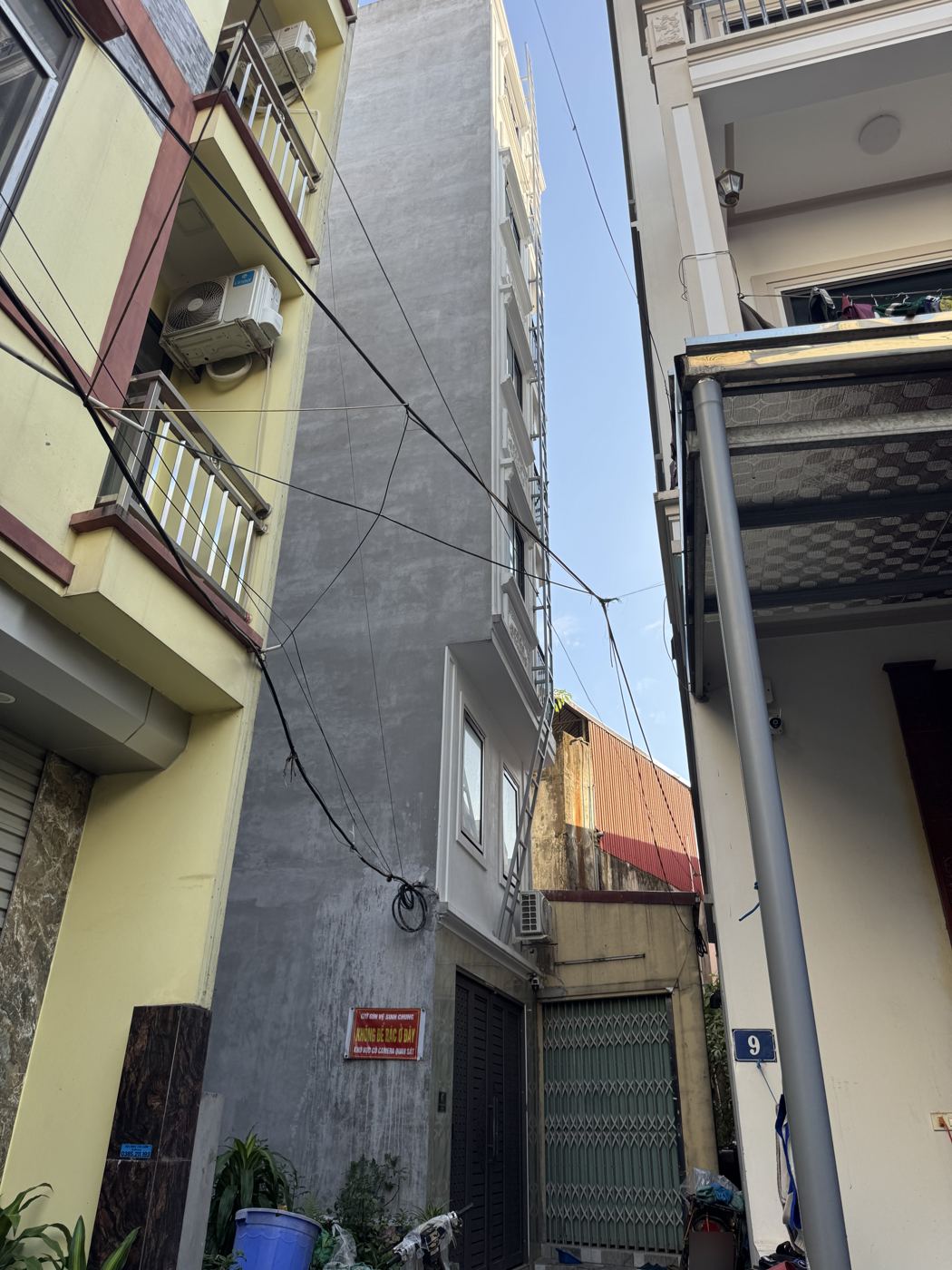 Nhà nhìn từ ngõ – nhà Tây Tựu mã căn 745