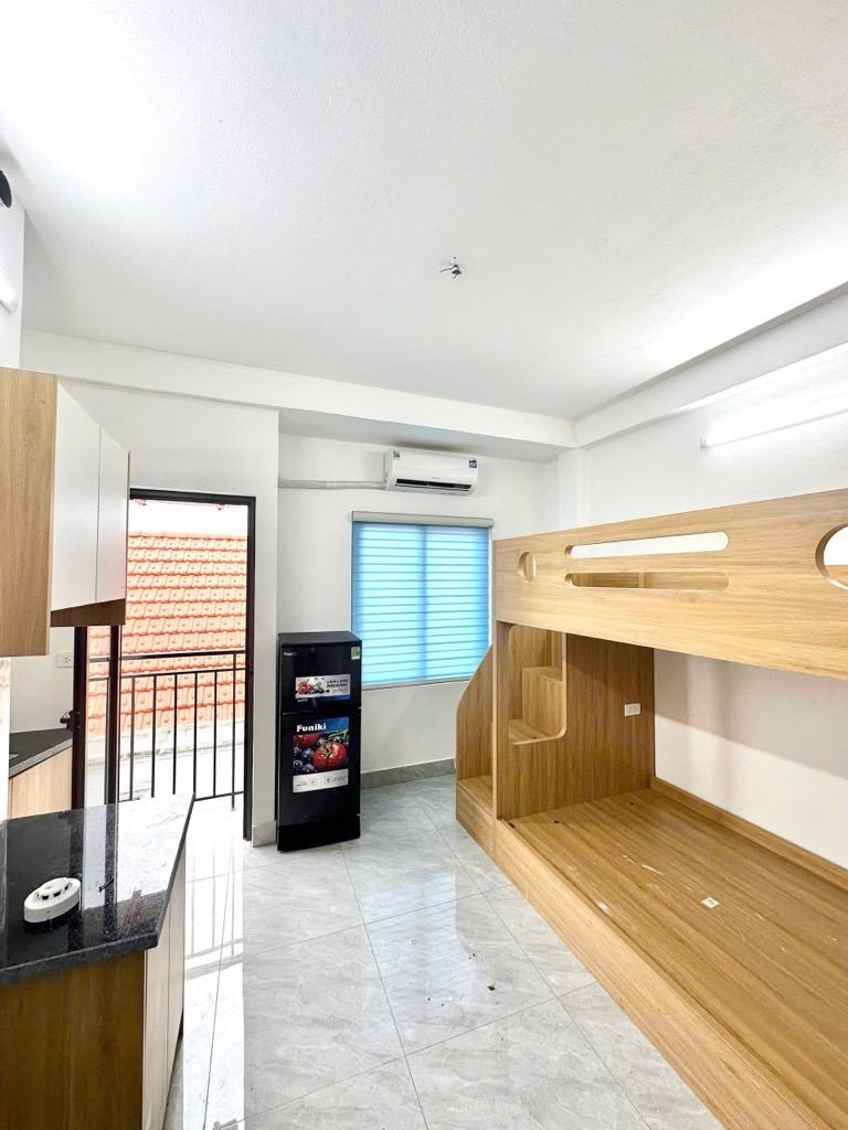 Phòng có giường tầng, ban công – nhà Tây Tựu mã căn 745