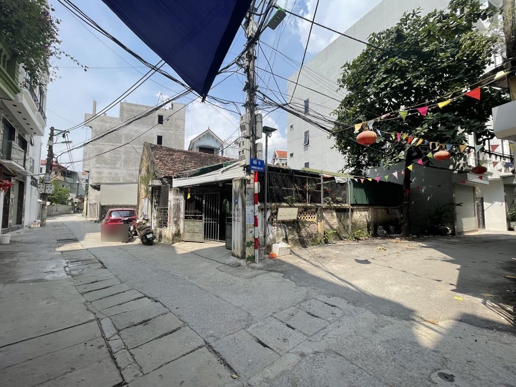 Đường ngõ gần nhà – nhà Thượng Cát mã căn 78
